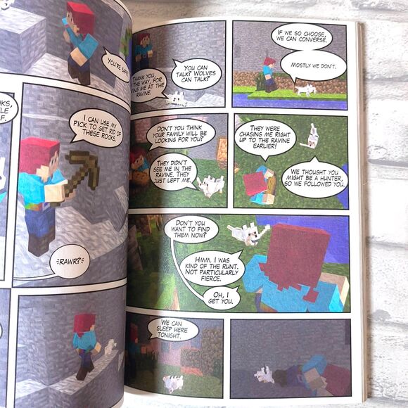 Bundle 4 Adventure Fantasy Fiction Children Graphic Novel Books - Picture 5 of 9